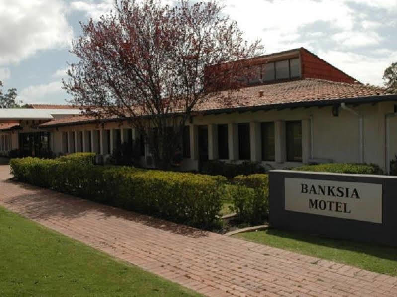 Banksia Motel Collie Exterior photo